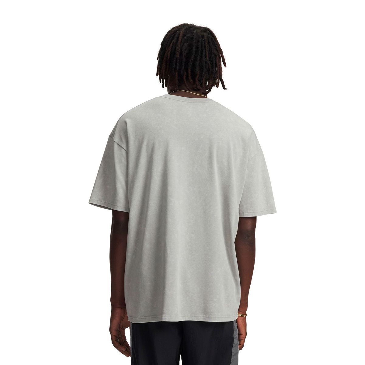 UNDER ARMOUR - Polera M/C UA Heavyweight Oversized Logo Wash Gris Hombre UNDER ARMOUR