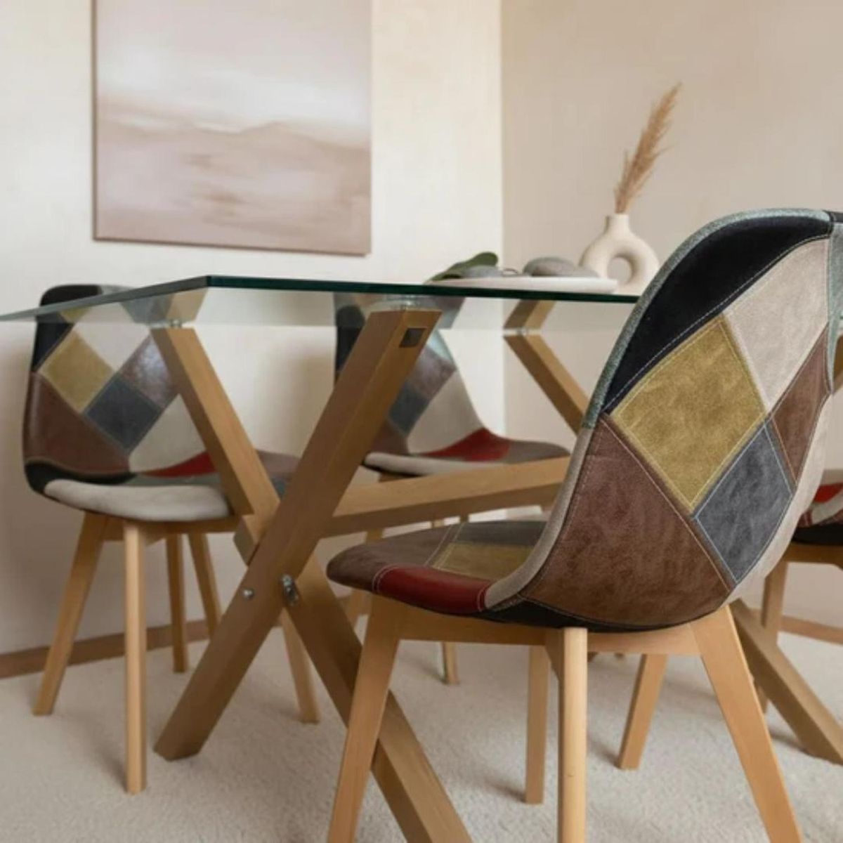 PANDALINO - Comedor Mesa Xinia 130x80 + 4 Sillas Patchwork Da Vinci - Ecocuero Claro