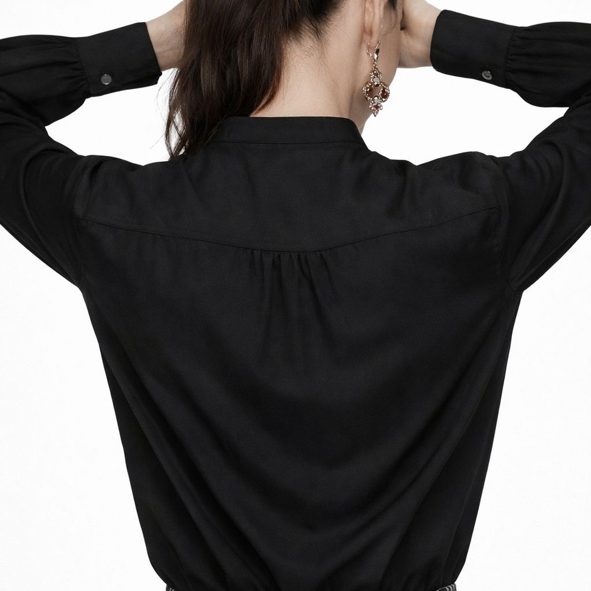 TENTATION - Blusa Bordada Cuello Mao Tentation