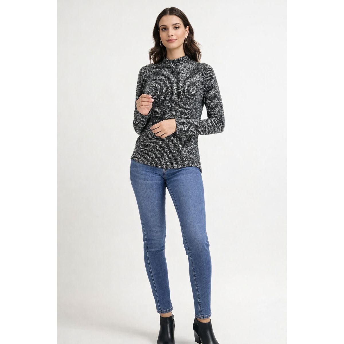 TENTATION - Polera Cuello Alto Acana.  Gris