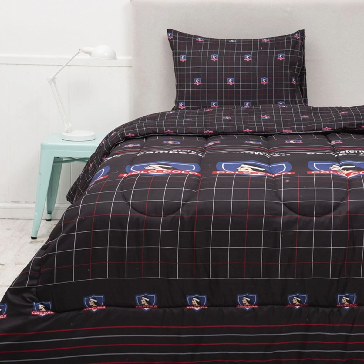 MASHINI - Plumón Colo Colo Escoses Reversible 1,5 Plazas Mashini + Funda Almohada