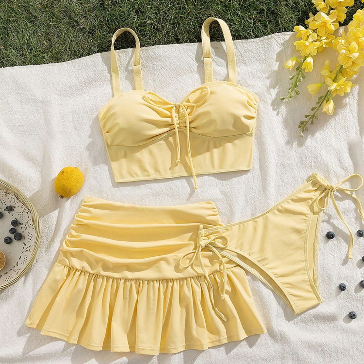 VARIOS - Bikini Sunshine Dream con Minifalda Aceituna She Shines