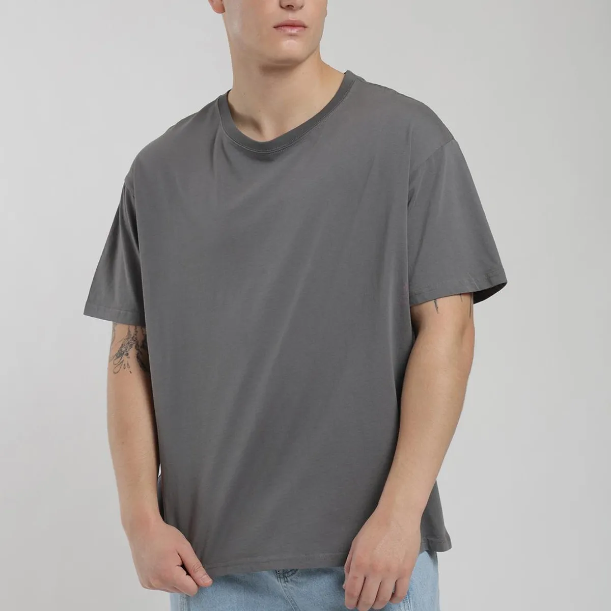 KAYA UNITE - Polera Oversize Algodón Aniversario Hombre
