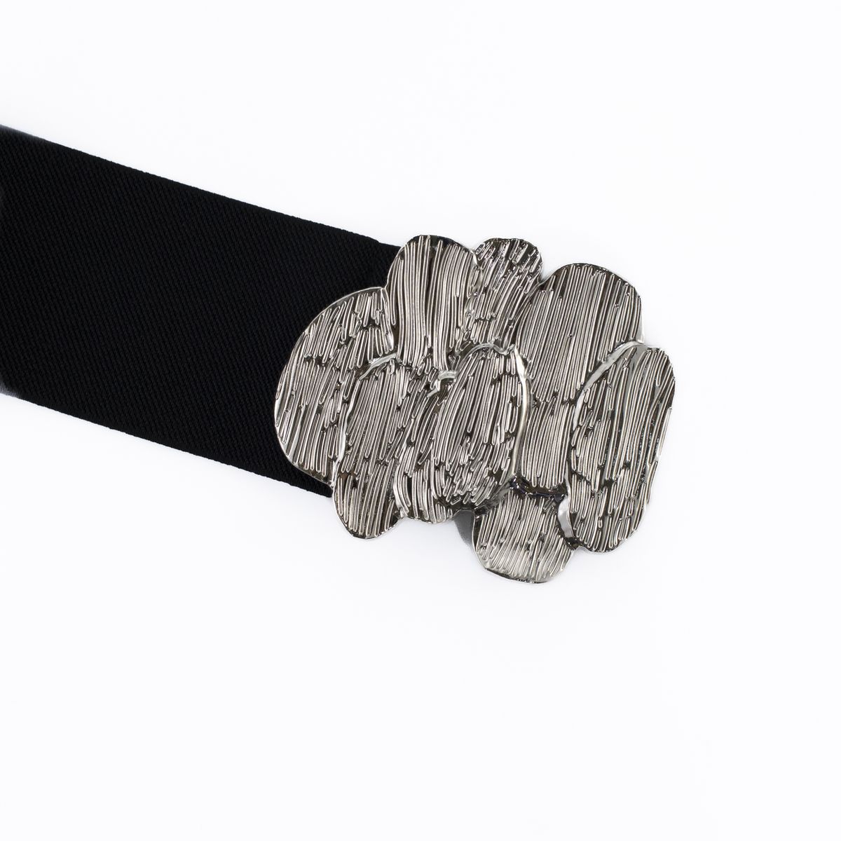 MAILEA - Cinturon elas.placas sobrevestos Plata