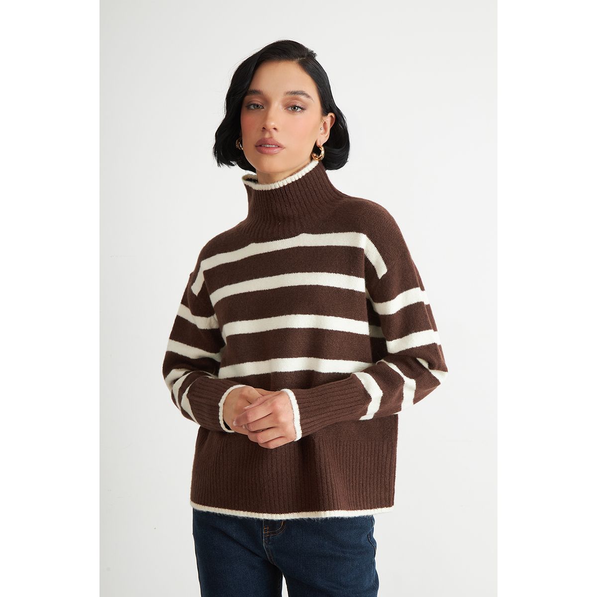 NICOPOLY - Sweater Cuello Alto Rayas Horizontales Mocca Nicopoly