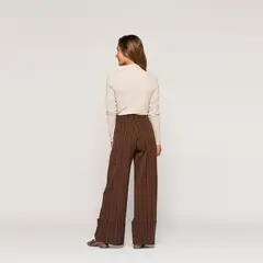 LUDOVICA - Polera Sandra Tiza Ajustada Cuello Alto Manga Larga