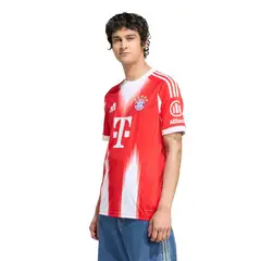 ADIDAS - Camiseta de Fútbol Local FC Bayern 25/26 Hombre