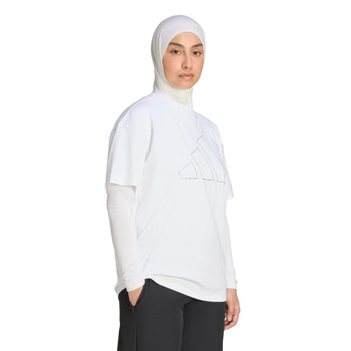 ADIDAS - Polera Manga corta Training Essentials Mujer