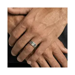 SAINT VENIK - Anillo Iconic 8US Plateado Imponente Robusto