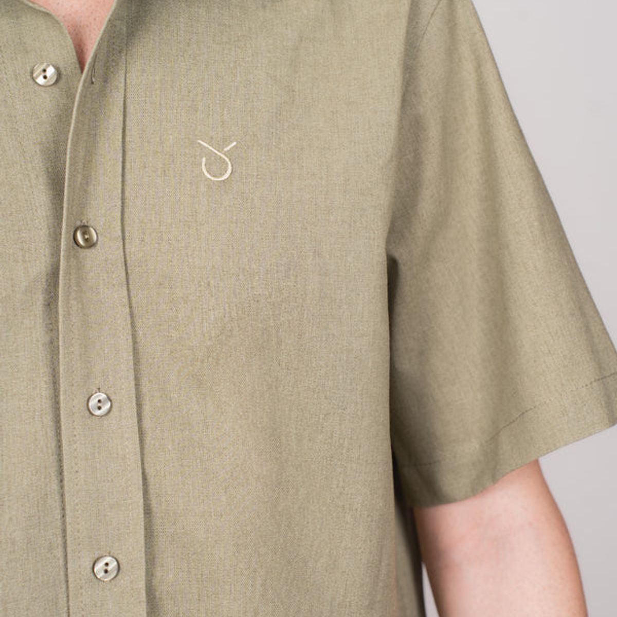 LINNE - Camisa Santorini Hombre Lino Rayón Verde Oliva Tailored Fit