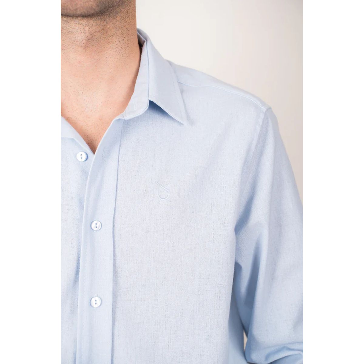 LINNE - Camisa Milán Hombre Lino Rayón Celeste Tailored Fit