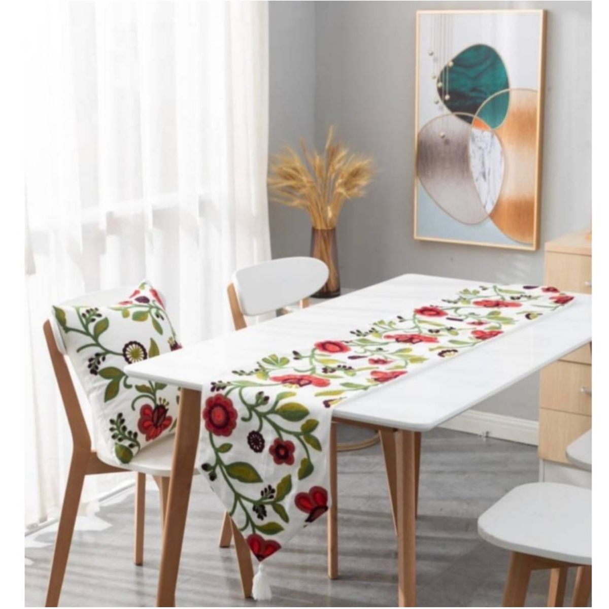 ALMA & DECO - Camino de Mesa Bordado Flores Rojas 33 Cm. x 180 Cm.