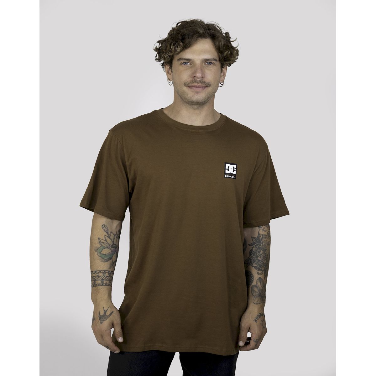 DC SHOES - Polera Hombre Cousa Chest Café DC