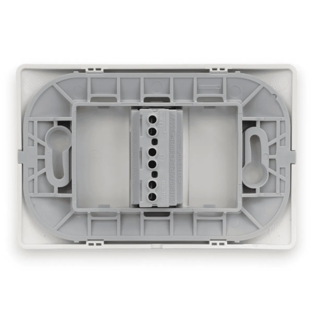 BTICINO - Enchufe Embutido Simple 2p+t 10a Blanco Armado - Btcino