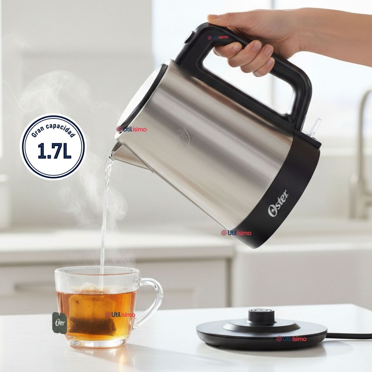 OSTER - Hervidor eléctrico Oster® de acero inoxidable 1.7 lt BVSTKE671