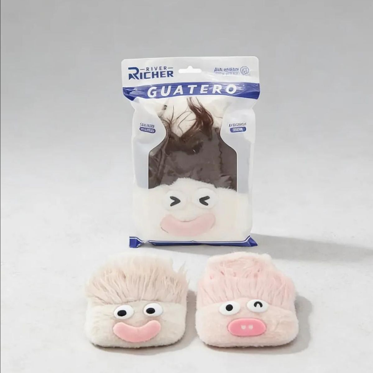 GENERICO - GUATERO 1000ML CON FUNDA DE PELUCHE CON OJITOS