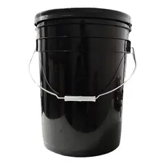 GENERICO - BALDE DE 20 LITROS COLOR NEGRO CON TAPA Y CON ASA