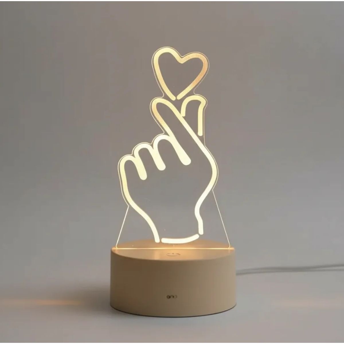 GENERICO - Lámpara De Mesa 3d Corazon Coreano Decoracion Luz Led 18cm