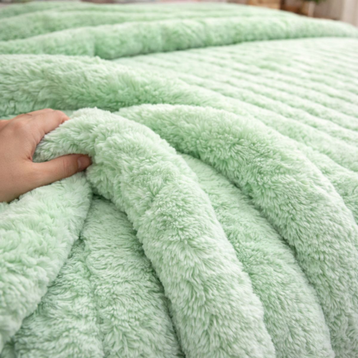 GARSIL - Manta Plush Piel Durazno Lujoso King 240x260 cm