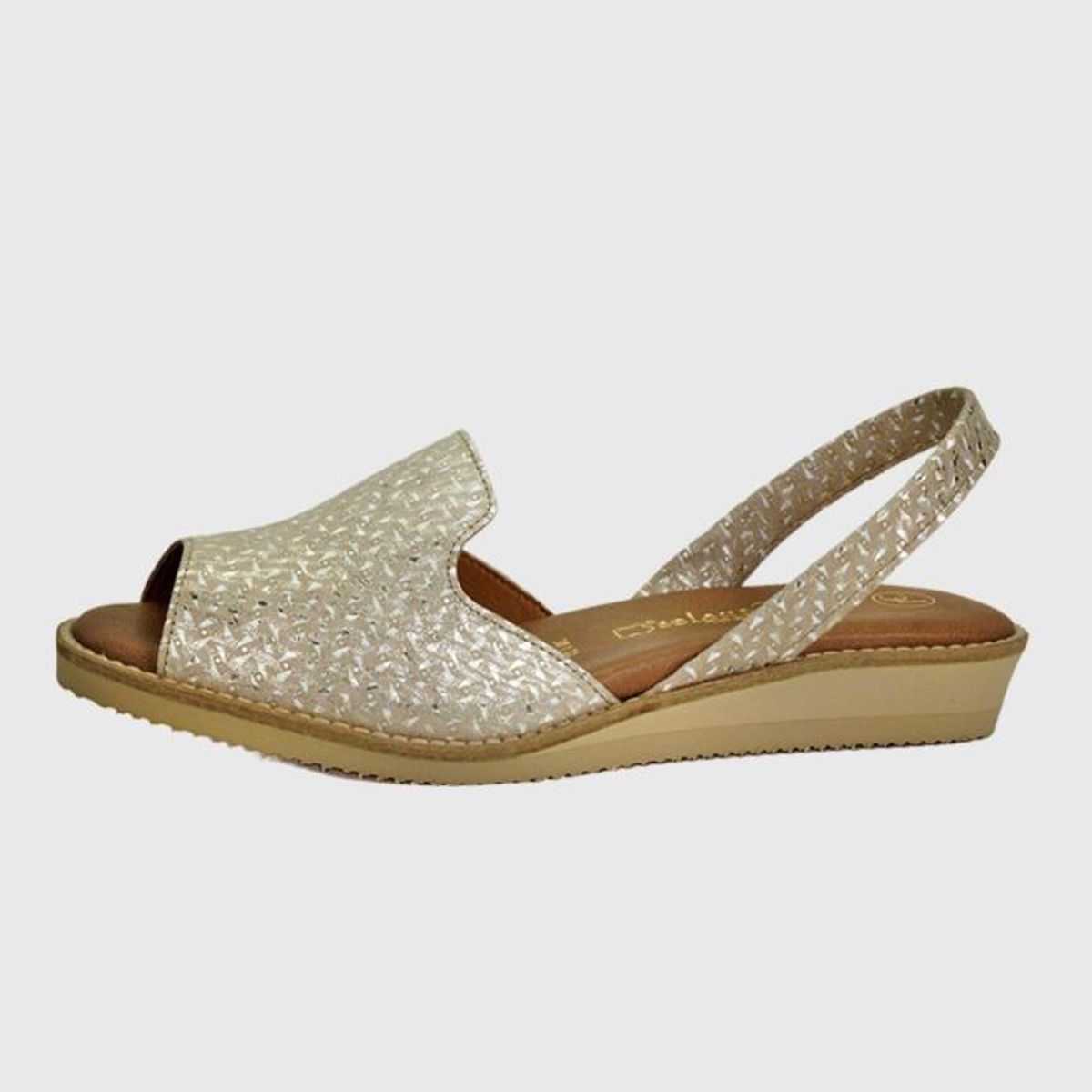 LOLA CANALES - Sandalia Cuero Gigi Beige metalizado