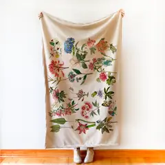 TUYO PRINT - Manta Piecera Polar - Jardin Encantado -