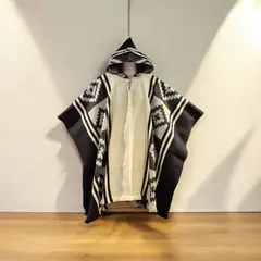 MORLAN - Poncho de Alpaca Lana Ecuatoriana Capucha Cálido Liviano