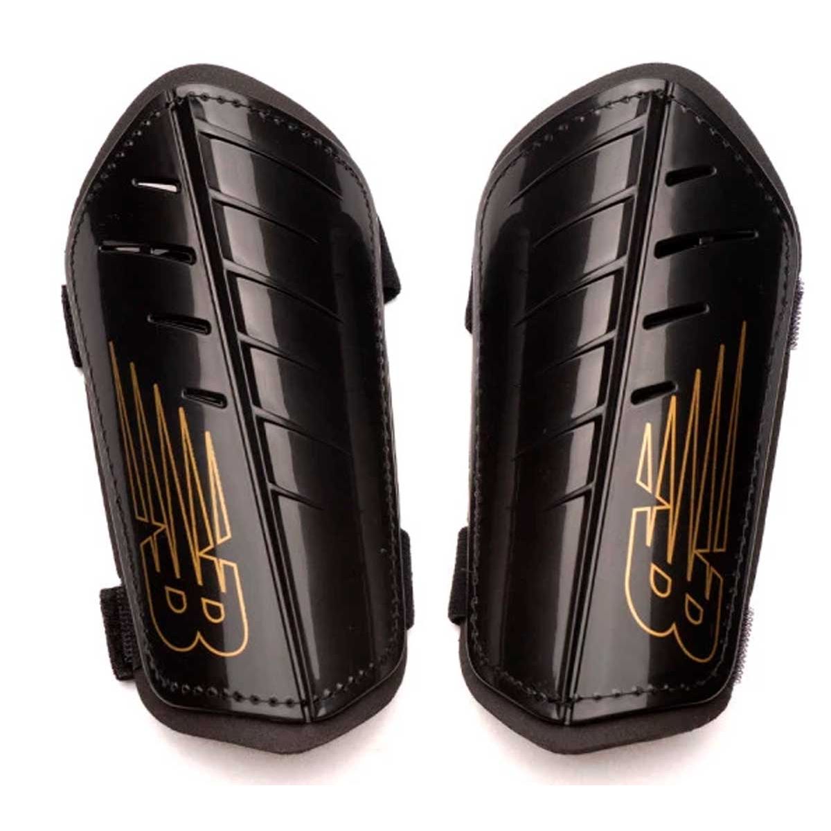 NEW BALANCE - Canilleras Futbol Unisex New Balance Nclasp FleGuard Negro L