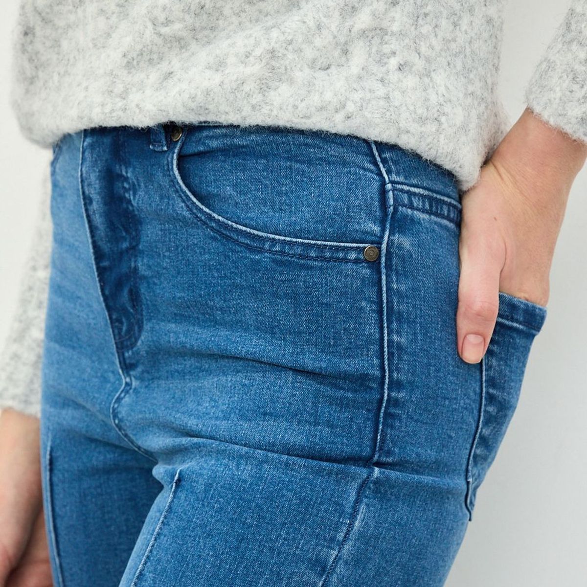 IO - Jeans Liso Mujer Celeste Io