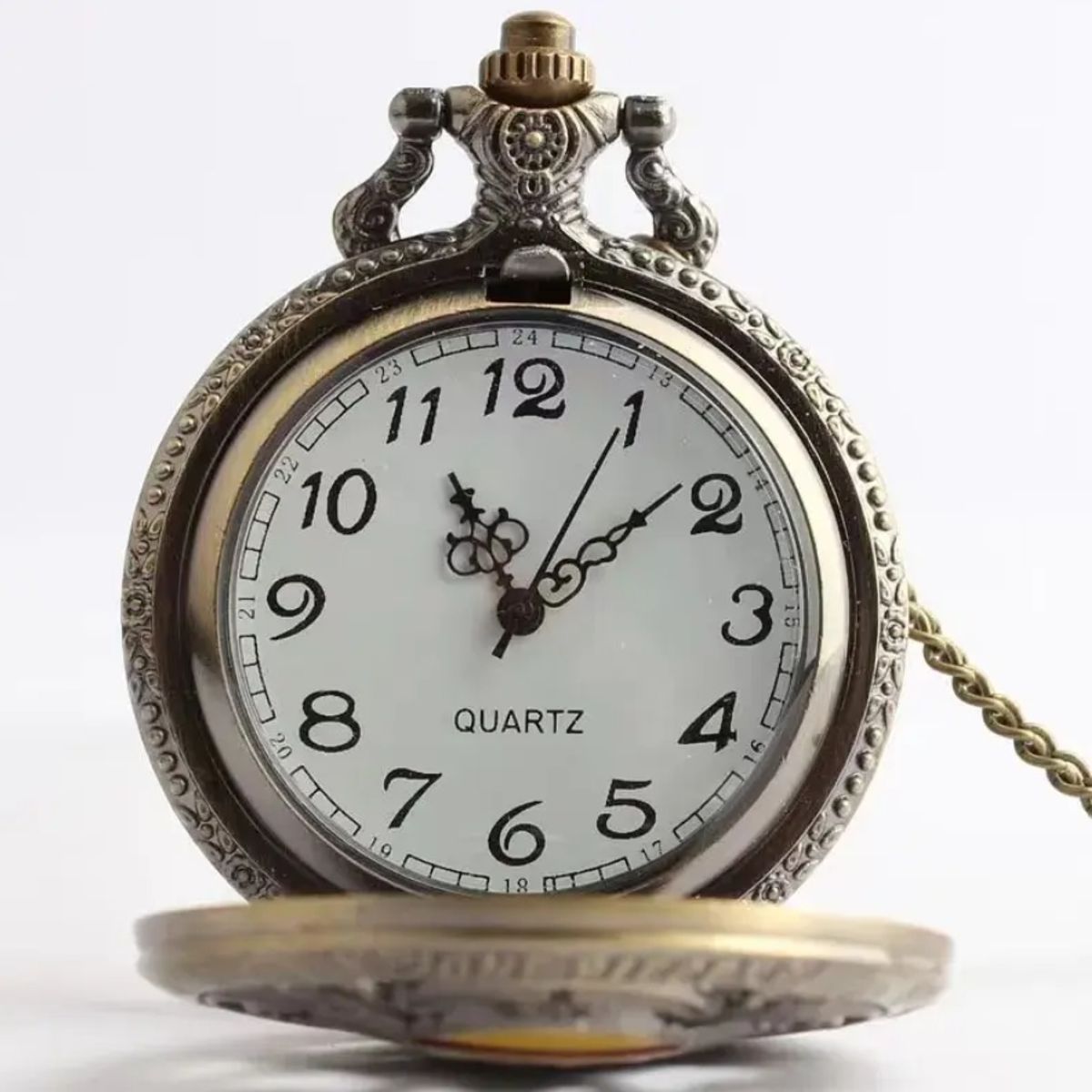 GENERICO - Reloj De Bolsillo One Piece Con Cadena Collar Anime Luffy