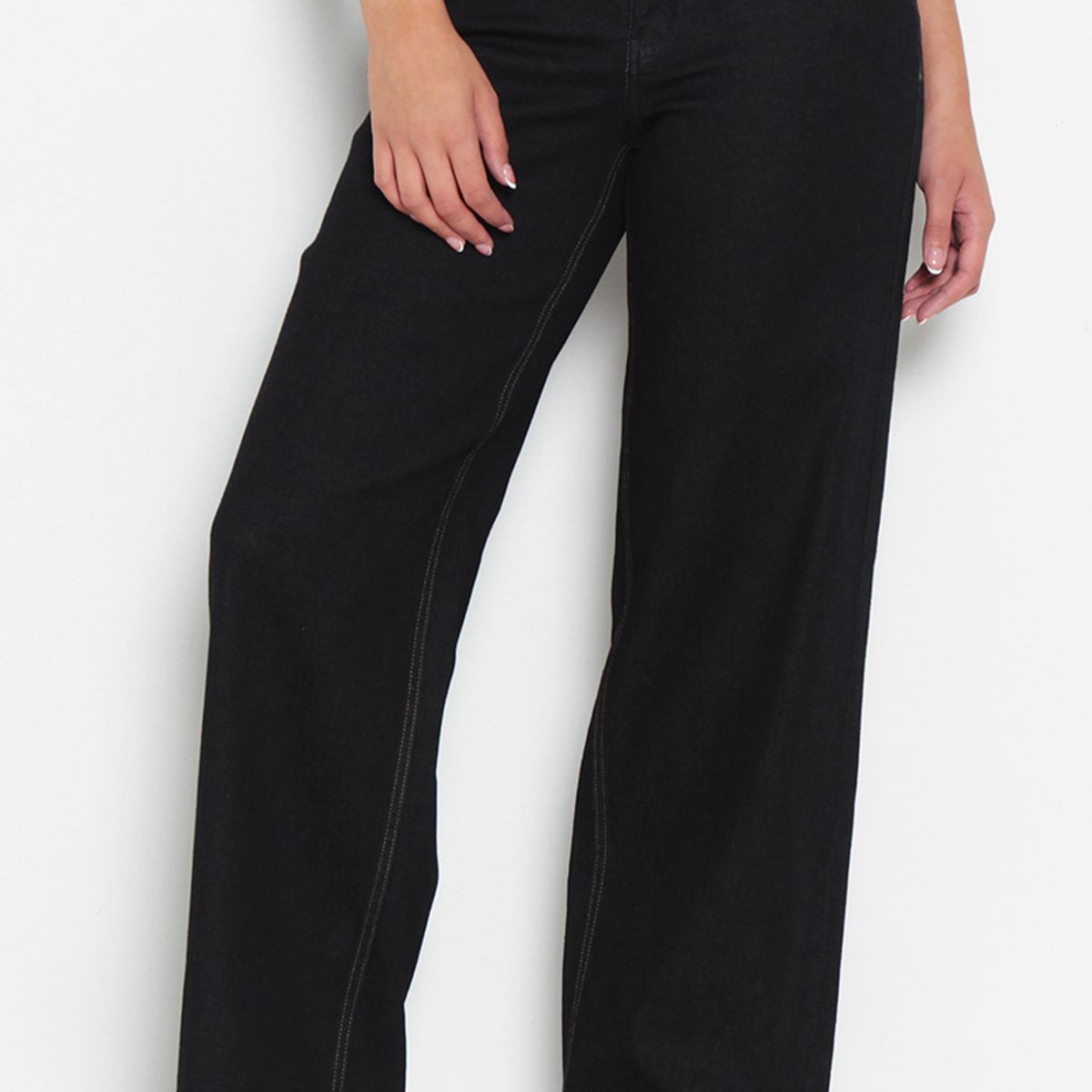 WADOS - JEANS RECTO TIRO MEDIO PRETINA BASICA 1 BOTON