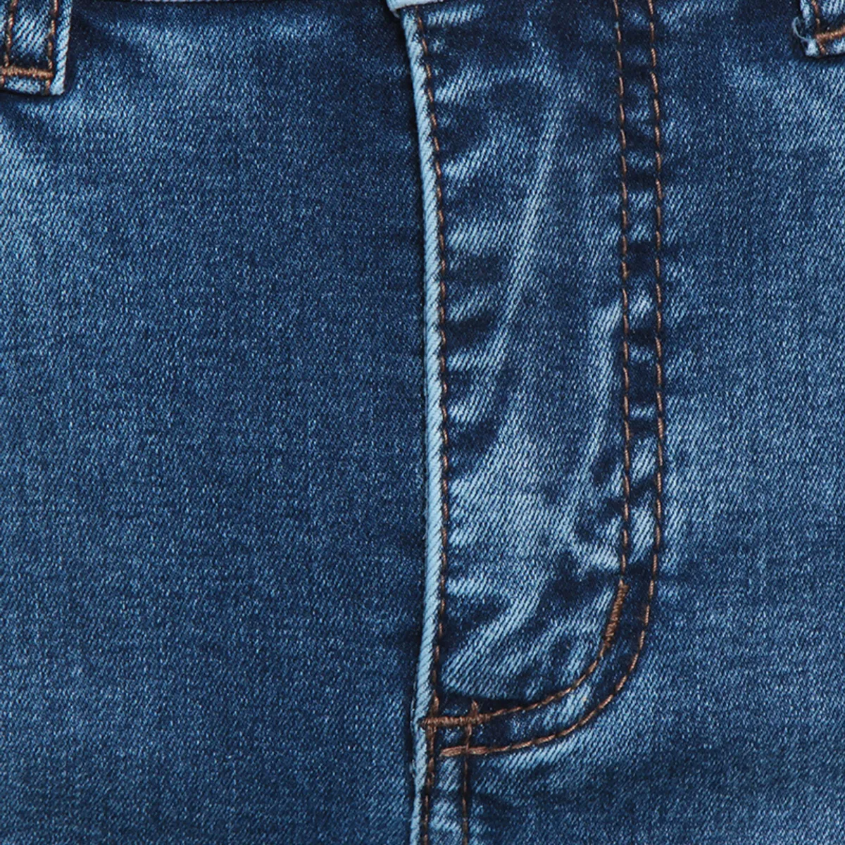 WADOS - JEANS MUJER BASICO RECTO TIRO ALTO PRETINA UN BOTON