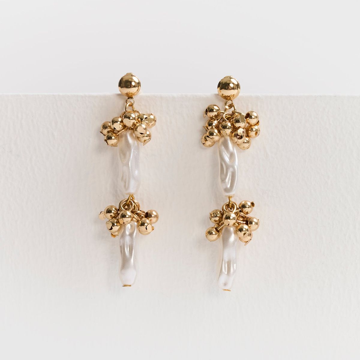 LOUNGE - Aros Mujer Con Mostacillas Colgantes