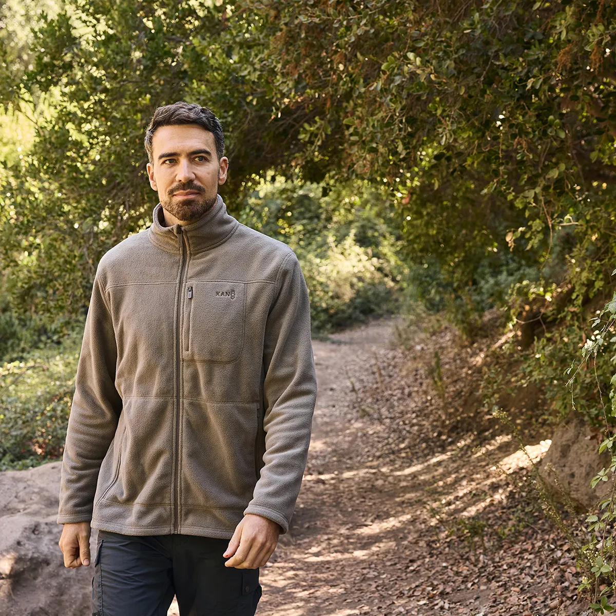 KANO - Polar Térmico Hombre Kano Frutillar Chaqueta con Bolsillos Taupe