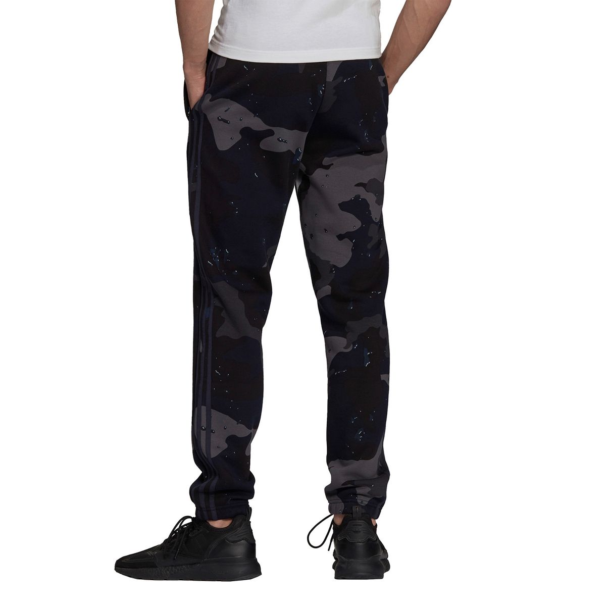 ADIDAS ORIGINALS - Pantalón Urbano Camo Hombre