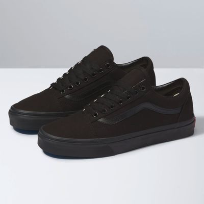 Imagen 2 del producto Ua Old Skool Black Black Zapatilla Urbana Mujer Negra