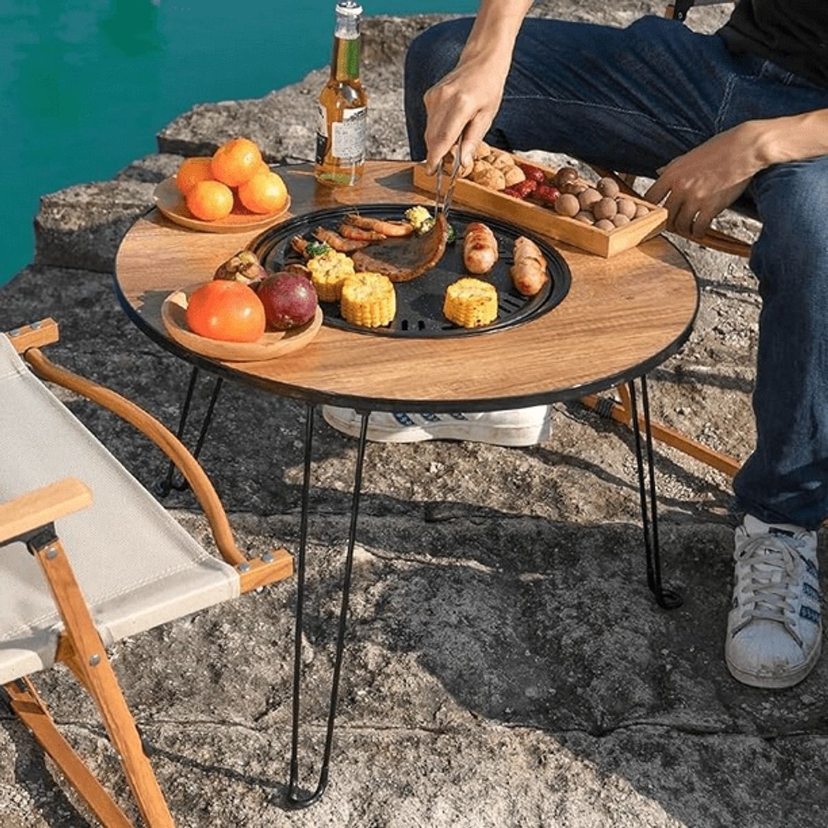 MOVI - MESA PLEGABLE CON PARRILLA PARA TERRAZA JARDIN Y CAMPING