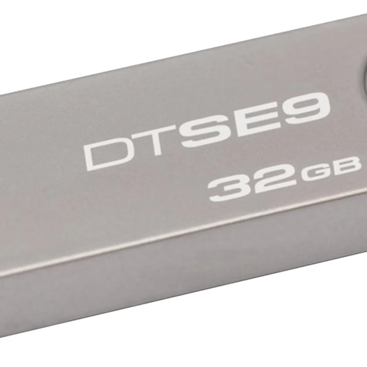 KINGSTON - Kingston DataTraveler SE9 32 GB