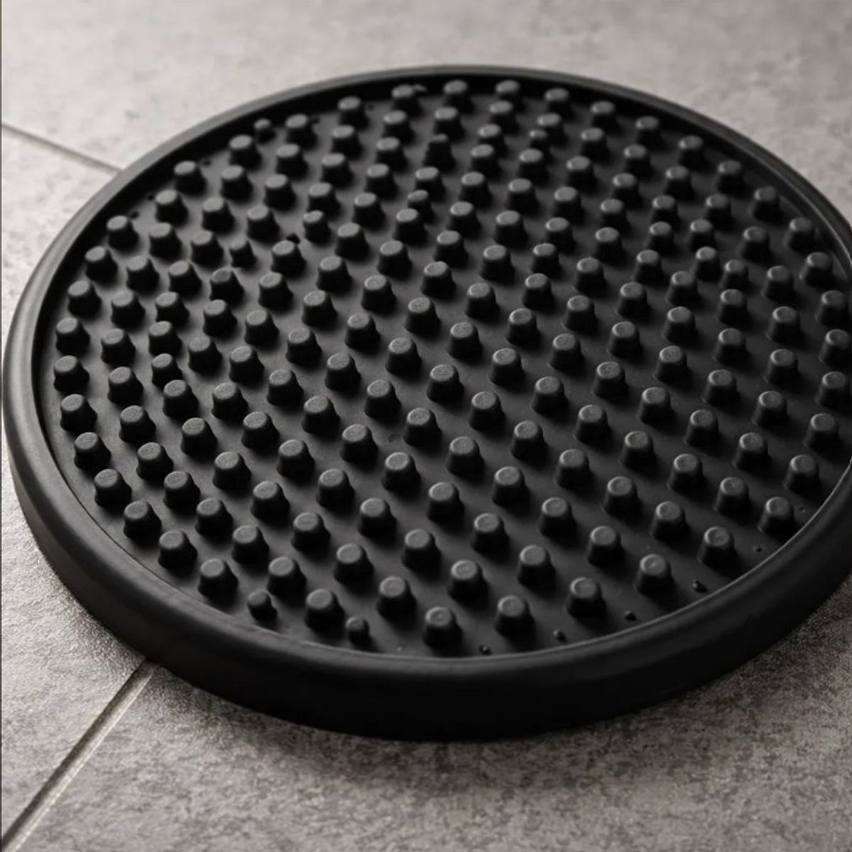 EN VARA'S MEATS & GRILL - Posa Vaso Black 5 Piezas Goma Pvc En Varas Meats And Grill