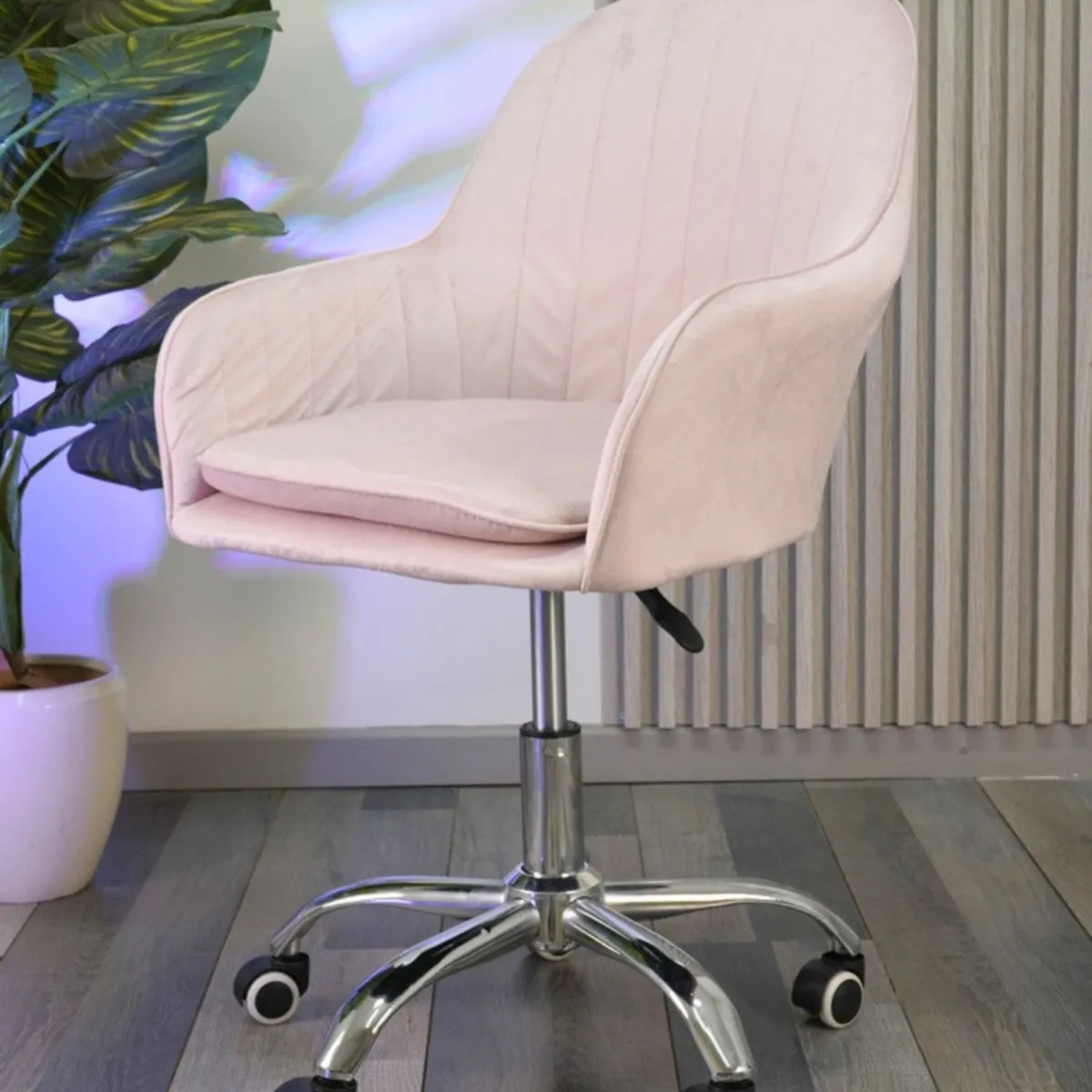 HABITA2 CHILE - Silla de Escritorio Giratoria Acolchada Lineal Silver