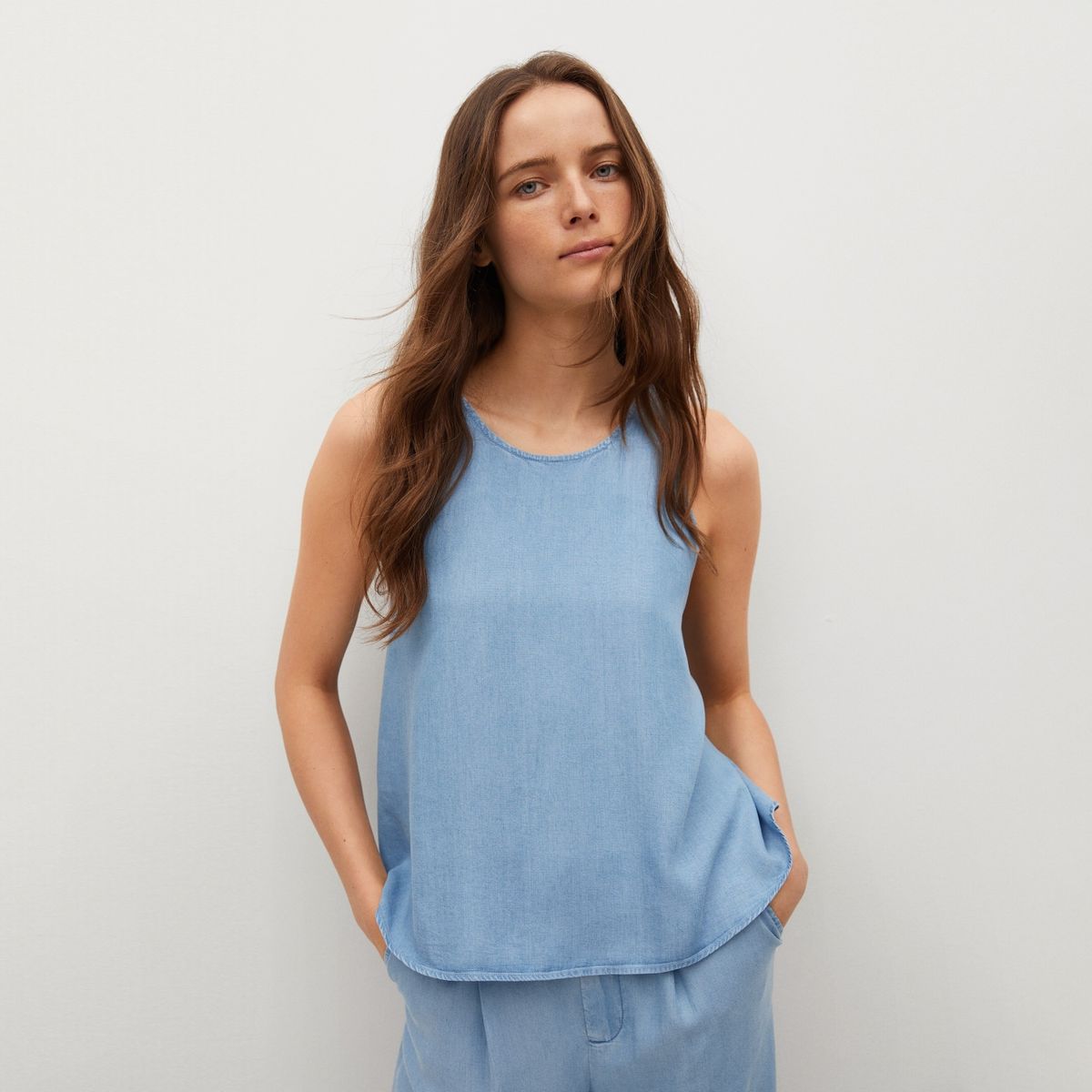 MANGO - Polera Lyocell Espalda Cruzada Vienna Mujer