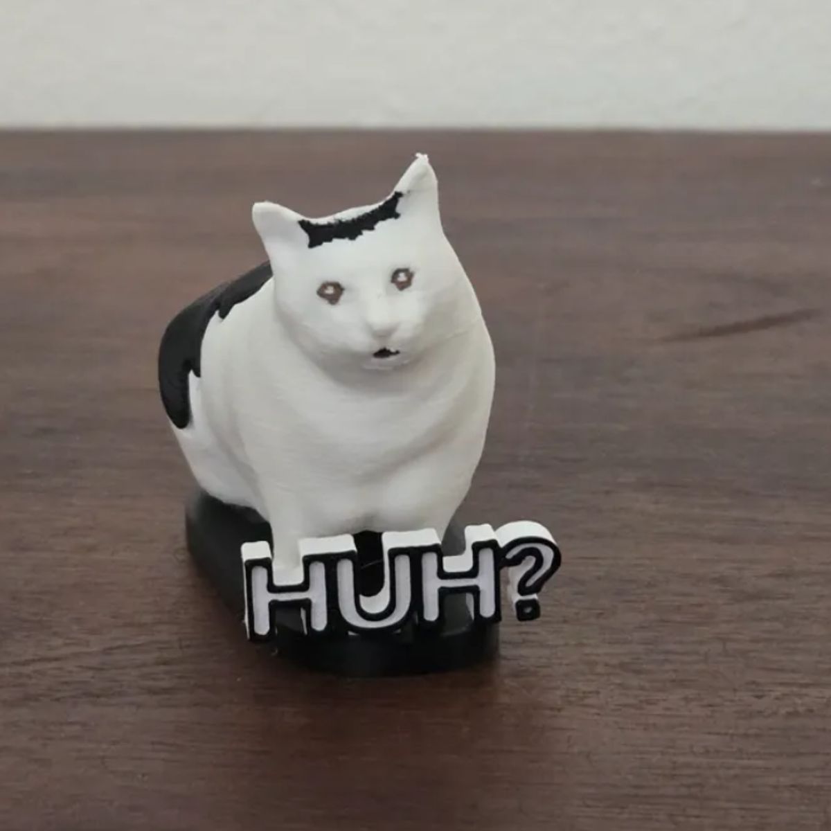 GENERICO - Figura de Gatito ¡Huh