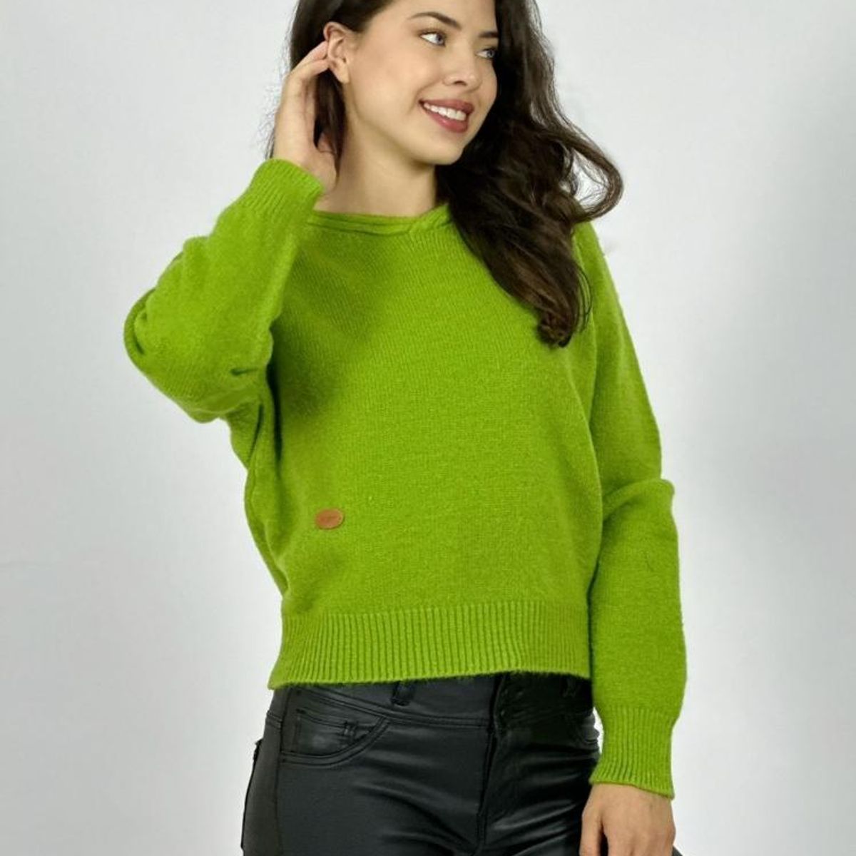 ENIGMATICA BOUTIQUE - Sweater De Lana Con Capucha