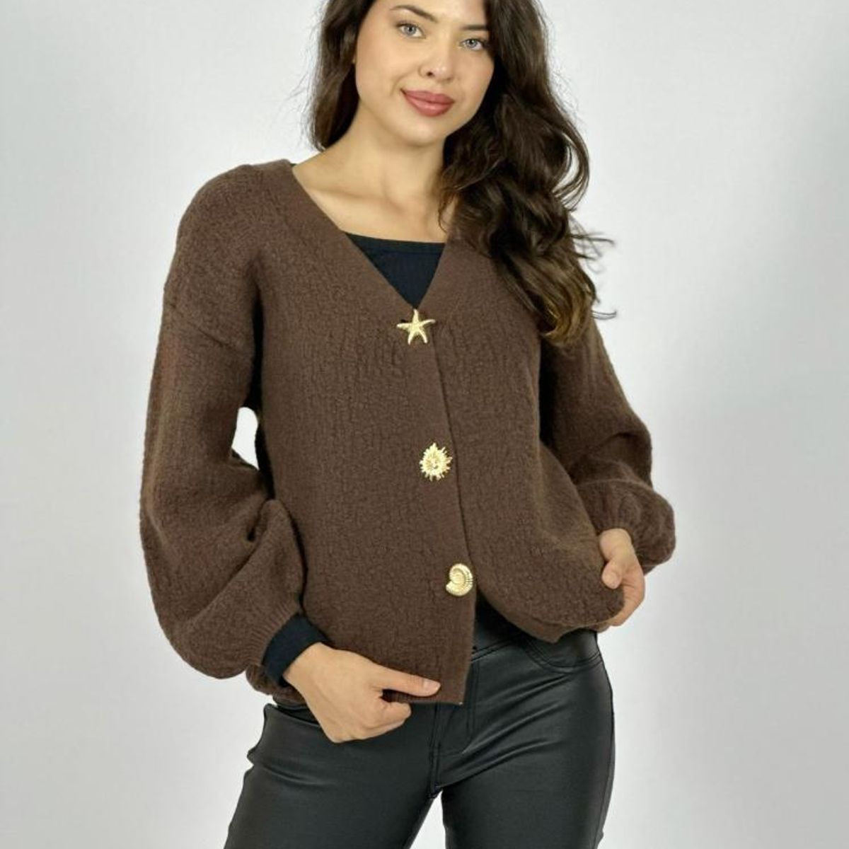 ENIGMATICA BOUTIQUE - Sweater Lana Botones Caracolas y Estrellas
