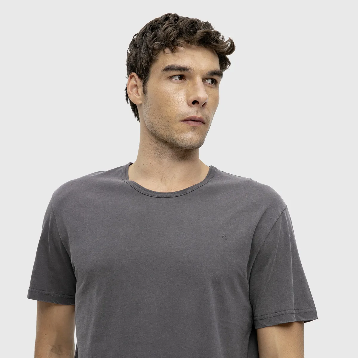 BLACK - Polera Garment Dye Wine Black Bubba