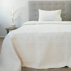 DORAL - Quilt Hotpress Viena Con Sherpa 2 Plazas Beige