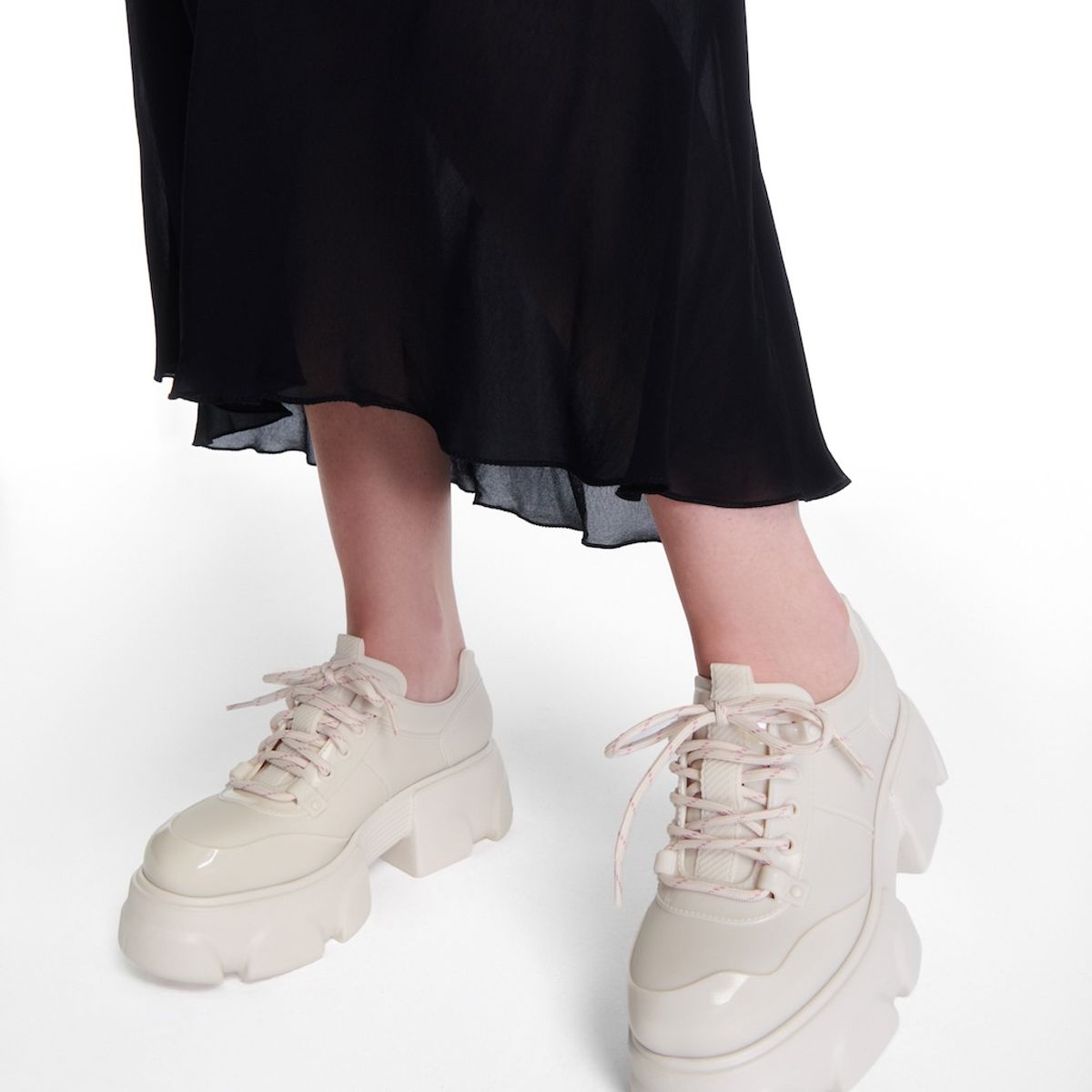 MELISSA - Zapatilla Melissa Camp Beige
