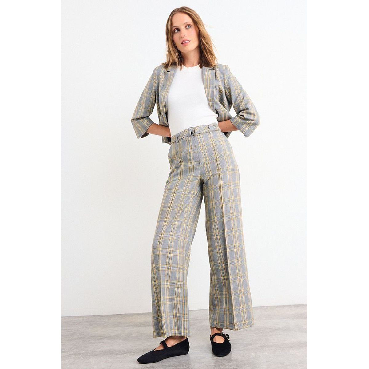 IO - Pantalon Fantasia Mujer Gris Io