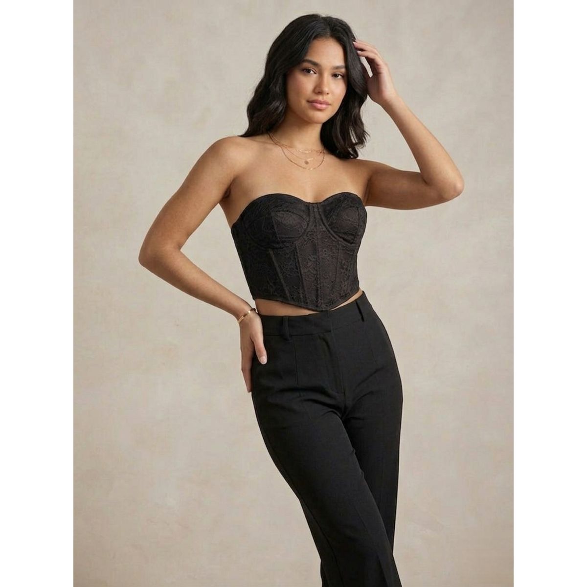 GARSIL - Crop Top Corto Para Mujer De Strapless Con Encaje Y Broches
