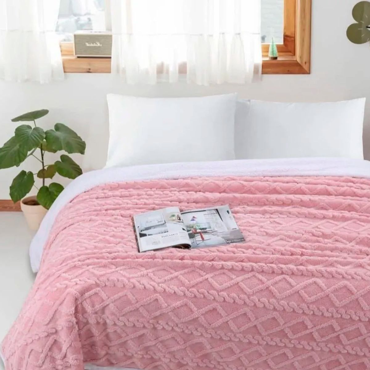 GENERICO - Frazada Rosa Relieve 2 Plazas 200x230 Cm Poliéster Unicolor