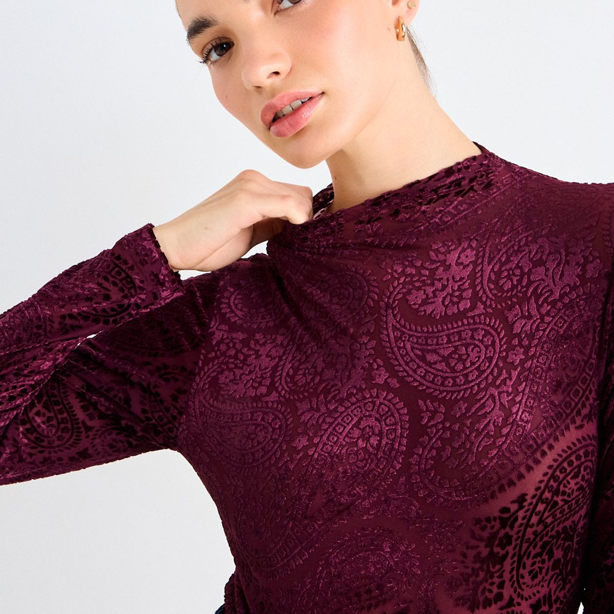 IO - Polera Fantasia Mujer Burdeos Io